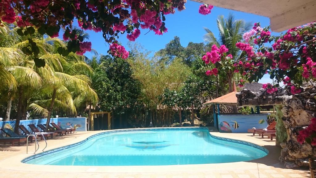 Coco White Beach Resort Bohol Esterno foto